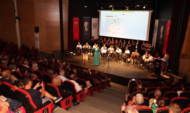 Dilruba müzik topluluğu'ndan Marmaris'te konser