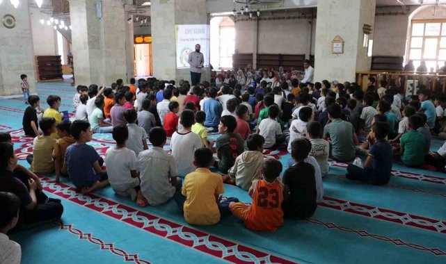 Diyarbakır'da camilerde çocuklar eğlenerek öğreniyor