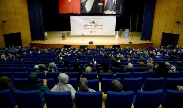 Diyarbakır'da "Hazreti Peygamber ve Aile Huzuru" semineri yapıldı