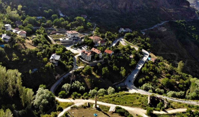 Doğa ve tarihin iç içe olduğu Süleymaniye Mahallesi ziyaretçilerini bekliyor