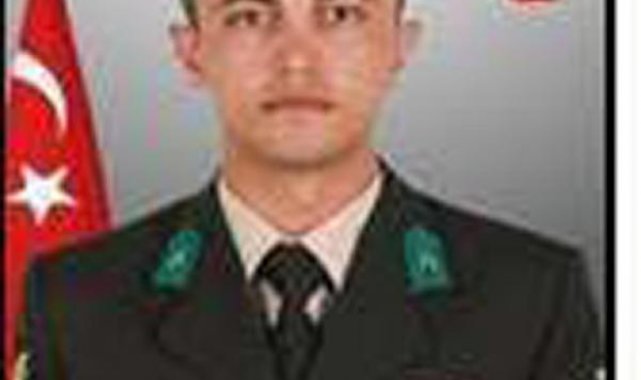 Edirne'de araç kazasında Astsubay Kıdemli Çavuş Özler şehit oldu