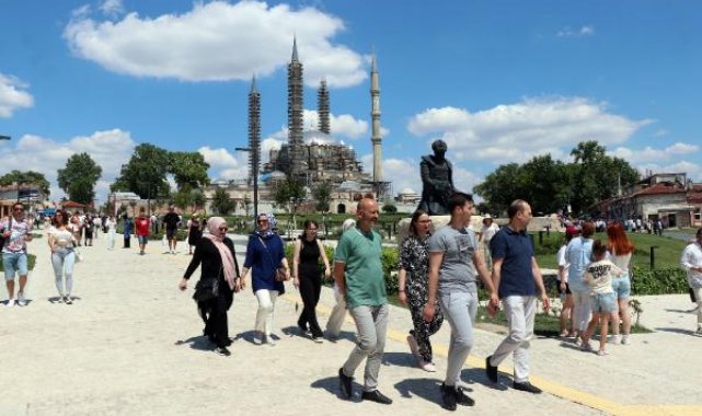 Edirne'ye, bayramda inanç ve gastronomi turizmi akını