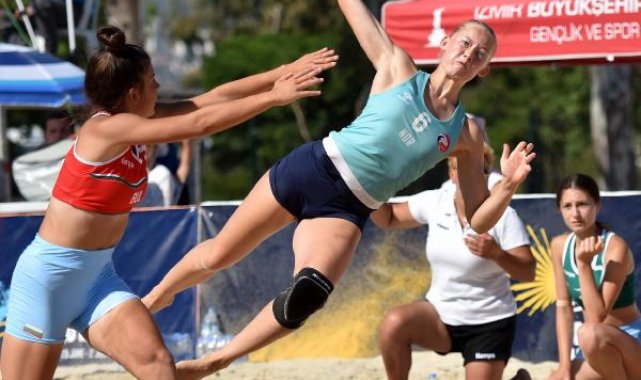 EHF Avrupa U17 Plaj Hentbolu Şampiyonası'nda milliler, klasman maçlarına kaldı