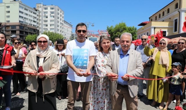 El sanatları kursları yıl sonu sergisi