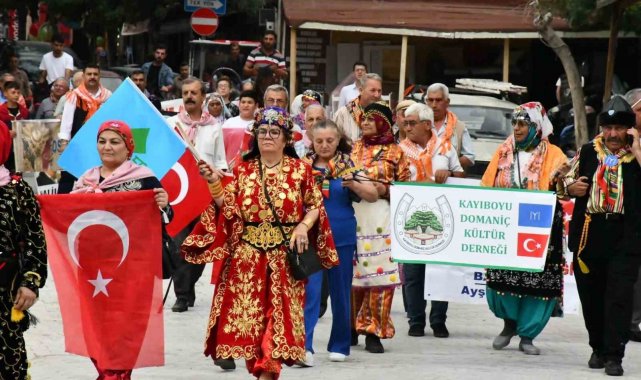 Emet'te Yörük ve Türkmen derneklerinin kortej yürüyüşü büyük ilgi gördü