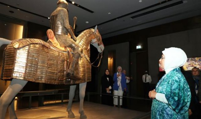 Emine Erdoğan Doha'da İslam Eserleri Müzesi'ni ziyaret etti