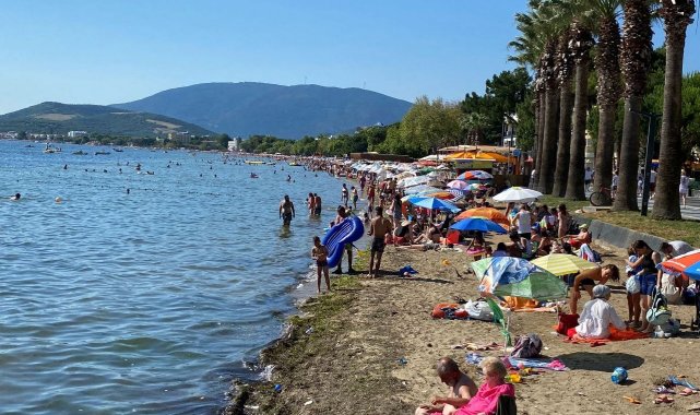 Erdek'te turizm patlaması, binlerce tatilci akın etti