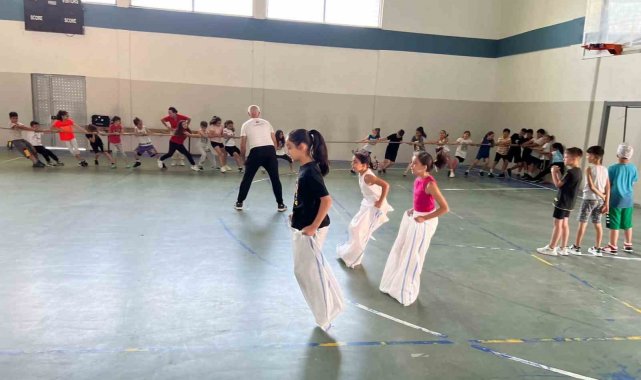 Ergene'de yaz spor okulları açıldı