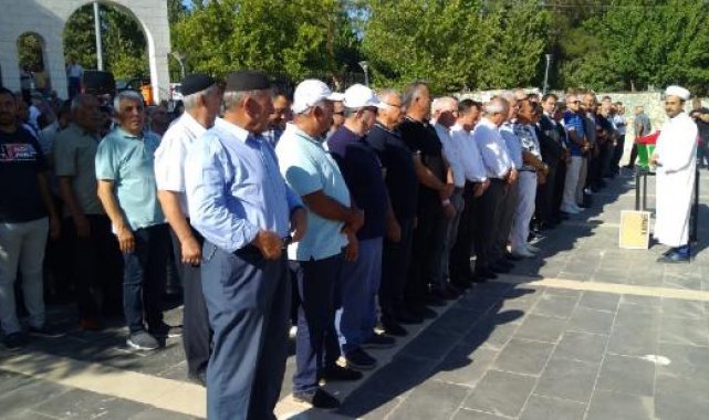 Eski Bakan Karahan, memleketi Gaziantep'te son yolculuğuna uğurlandı