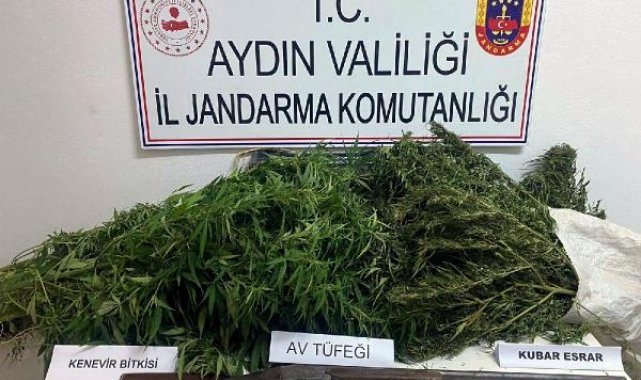 Evlerinde uyuşturucuyla yakalanan çift gözaltında