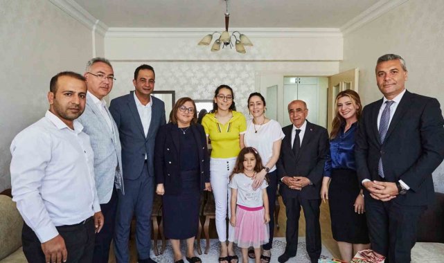 Fatma Şahin'den LGS'de tam puana tam altın