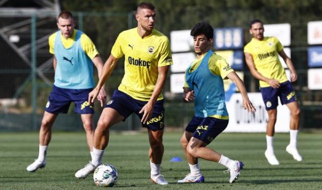 Fenerbahçe'de yeni sezon hazırlıkları sürüyor