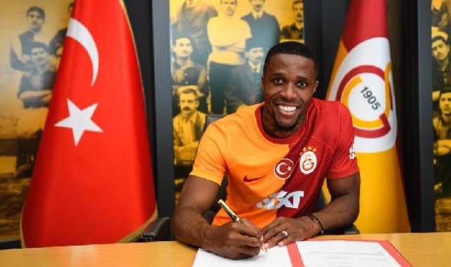 Galatasaray, Wilfried Zaha transferini açıkladı