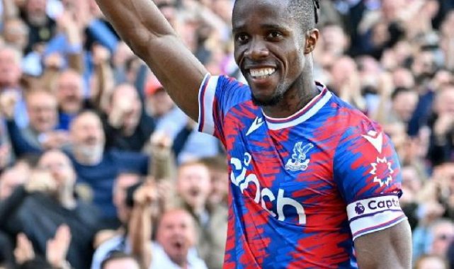 Galatasaray, Zaha transferini açıkladı