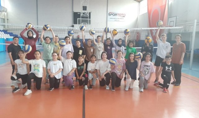 Gediz'de yaz okulları bin 234 öğrenci ile devam ediyor