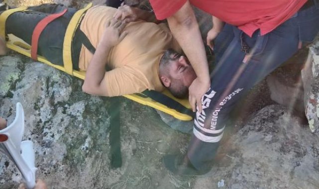 Gezmeye çıktığı dağda düşüp mahsur kaldı, askeri helikopterle kurtarıldı