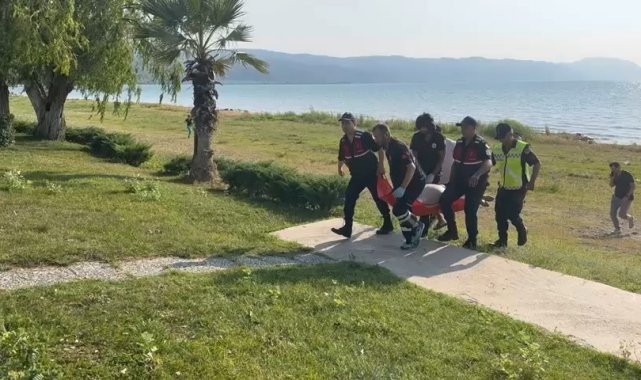 Gölde yüzerken kalp krizi geçirip hayatını kaybetti