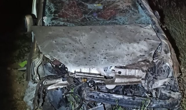 Hafif ticari araç şarampole yuvarlandı: 1 yaralı