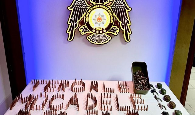 Hatay'da DEAŞ'lı 2 şüpheli el bombaları ile yakalandı