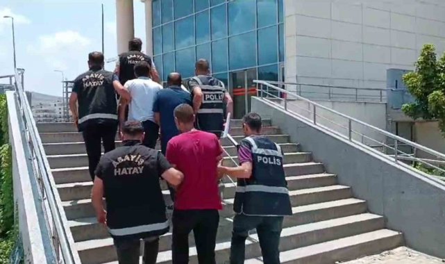 Hatay'da hırsızlık şüphelisi 3 kişi yakalandı
