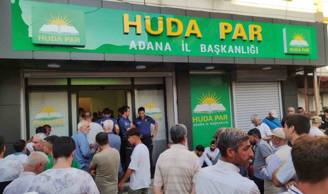 HÜDA PAR'a düzenlenen bıçaklı saldırı güvenlik kamerasında