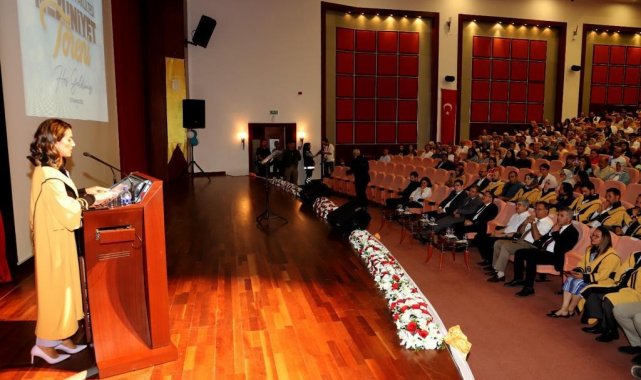 İnönü'den bu yıl 112 diş hekimi mezun oldu