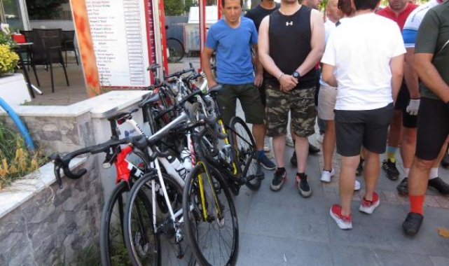 Kadıköy'de bisikletliyi öldüren sürücünün yerine başkasının teslim olduğu iddiası