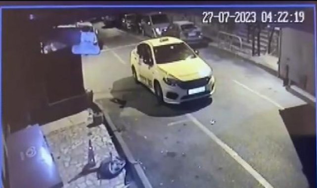 Kağıthane'de rögar kapağından girip internet kablolarını çalmak istediler