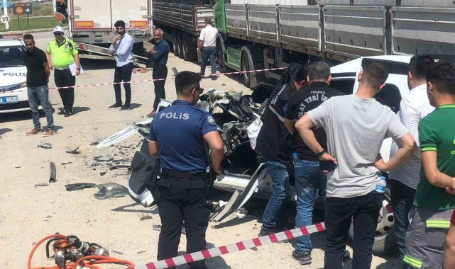 Kalp krizi geçirip tıra çarpan sürücü, 16 günlük yaşam mücadelesini kaybetti