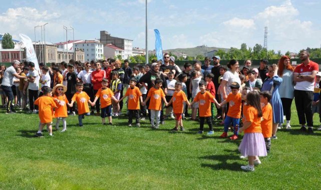 Kars'ta Yaz Spor Okulları'nın açılışı yapıldı
