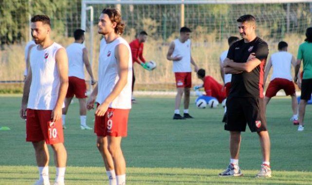 Karşıyaka'da kamp başlıyor