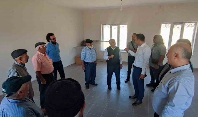 Kaymakam Sülün, vatandaşların dertlerini dinliyor