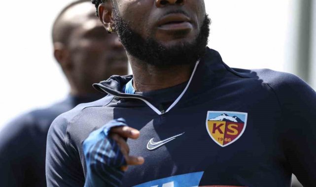 Kayserispor 2 futbolcu ile anlaştı