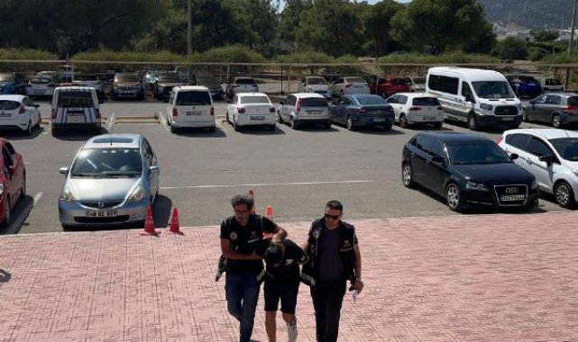 Kendisini MİT mensubu olarak tanıtıp vatandaşları dolandırdı, mahkemede serbest kaldı