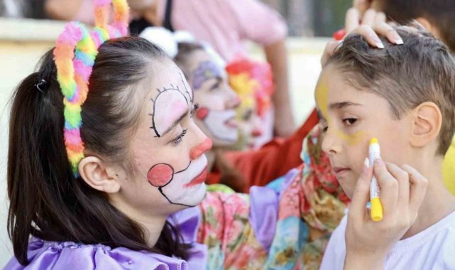 Körfez'de çocuklar tatili eğlenerek geçiriyor