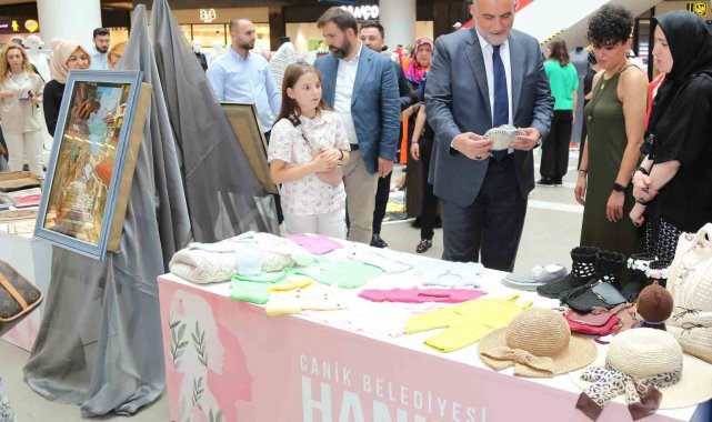 Kursiyerlerin ürünleri görücüye çıktı