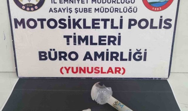 Kütahya'da üzerinde uyuşturucu bulunan şahsın motosikleti çalıntı çıktı