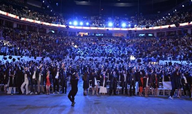 Libyalı üniversite öğrencisi Türkiye'den birincilikle mezun oldu