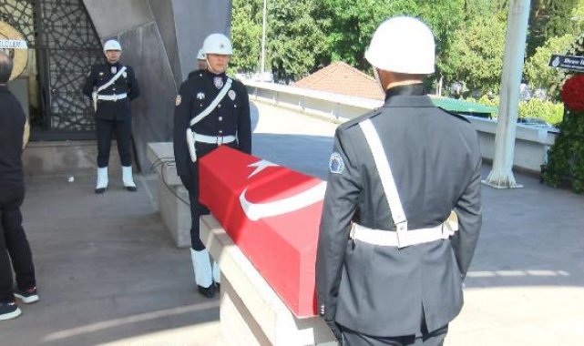 Lizbon Büyükelçisi Murat Karagöz son yolculuğa uğurlandı