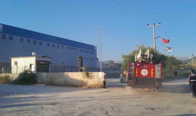 Lojistik firmasına ait depodaki yangın söndürüldü