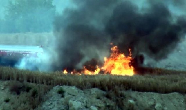 Malkara'da 60 dönüm ekili buğday alev alev yandı