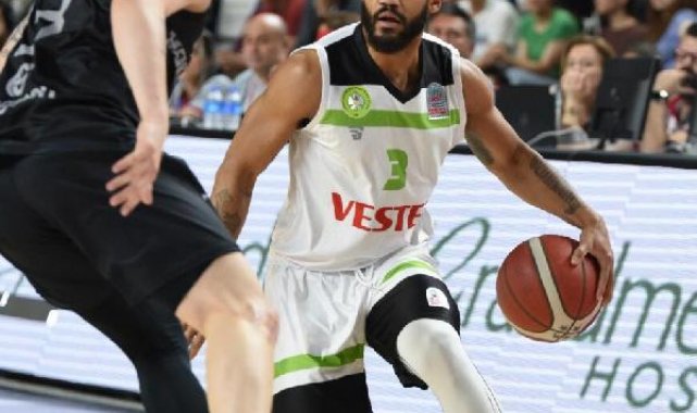 Manisa BŞB'de John Roberson kaldı, Kaan geldi