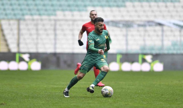 Menemen FK'da hedef Enver Cenk Şahin