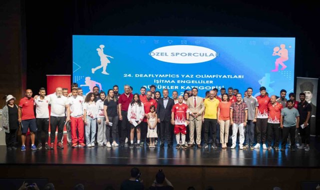 Mersin Büyküşehir Belediyesinden başarılı sporcu ve antrenörlere 2 milyon 616 bin lira ödül