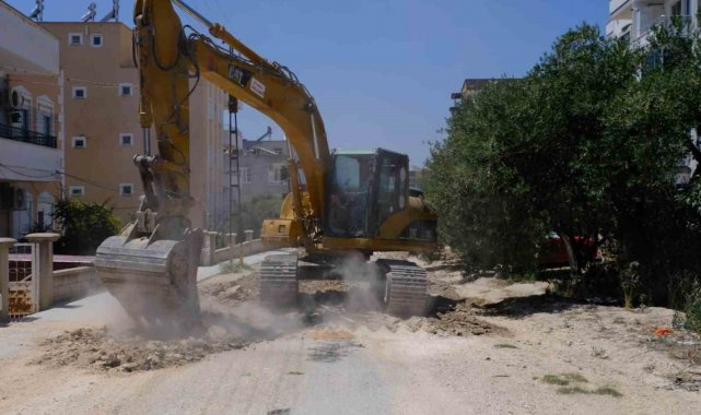 Mersin Mut'ta asfalt çalışmaları başladı