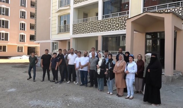 Muş'ta ev almak isteyen vatandaşlar müteahhit mağduru oldular