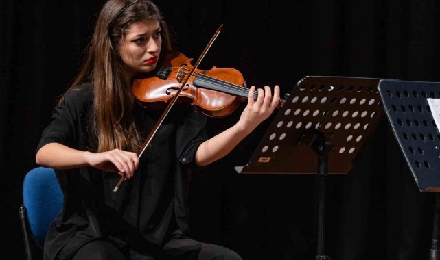 Müzik ve azimle gelen üniversite birinciliği