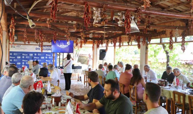 Nazilli Ticaret Odası yönetimi Karacasulu üyeleri ile bir araya geldi