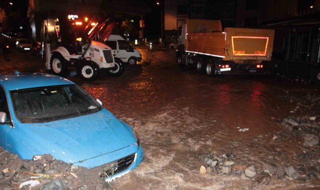 Ordu Valisi sel ve heyelan ile ilgili son durumu açıkladı