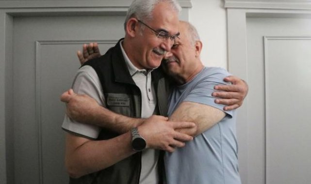 Orman Genel Müdürü Karacabey, helikopter kazasından yaralı kurtulan Rus pilotu ziyaret etti